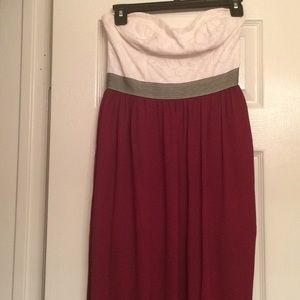 Strapless white and maroon long ankle dress
